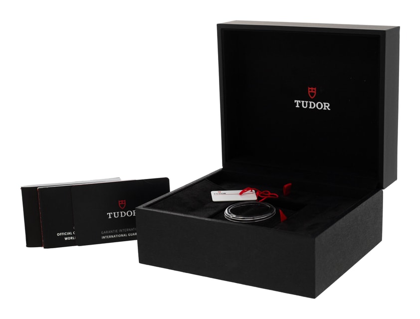 Tudor Black Bay GMT M79833MN-0001 Image 4